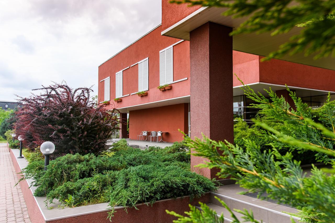טימישוארה Hotel Torontal מראה חיצוני תמונה