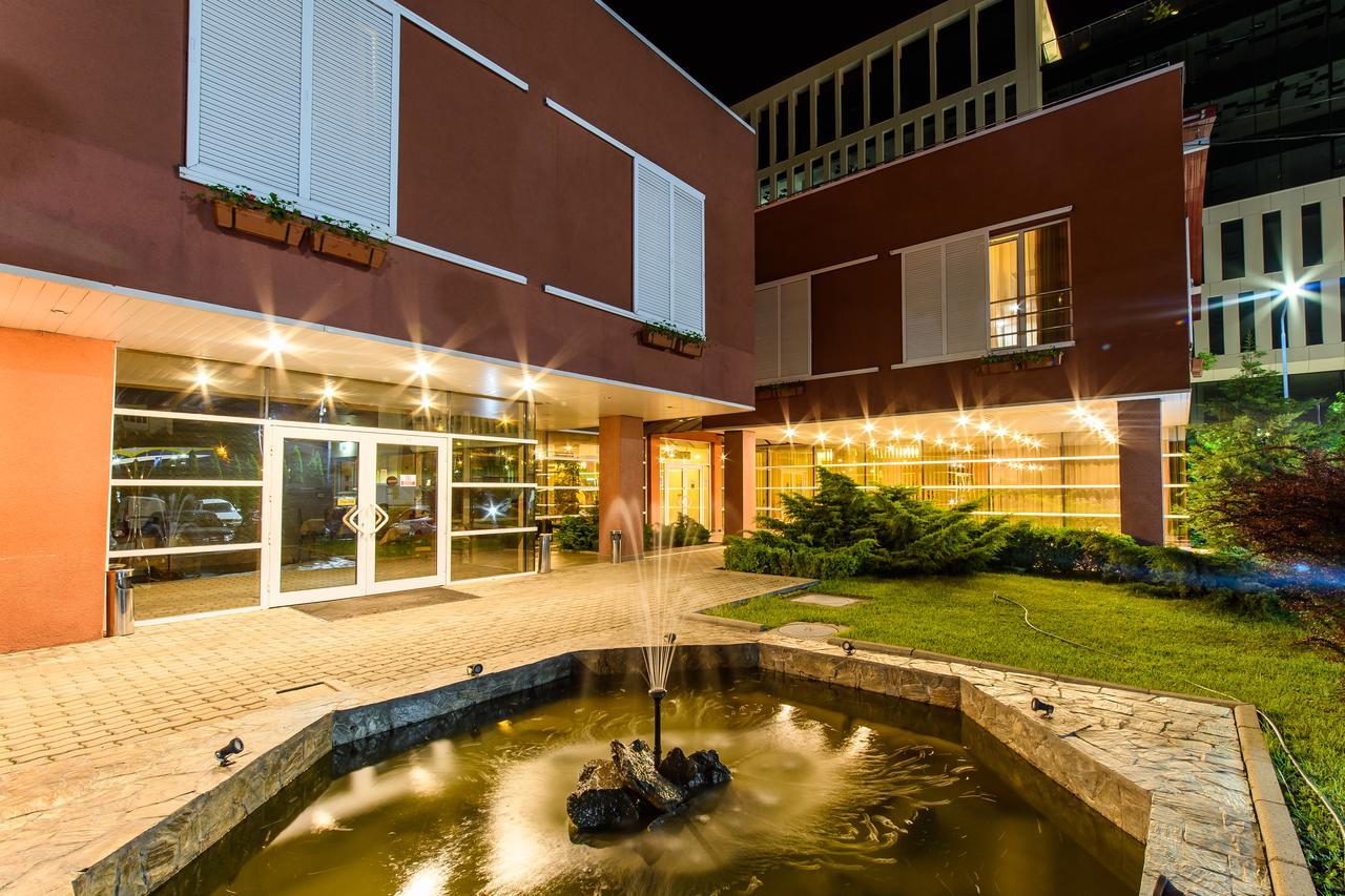 טימישוארה Hotel Torontal מראה חיצוני תמונה