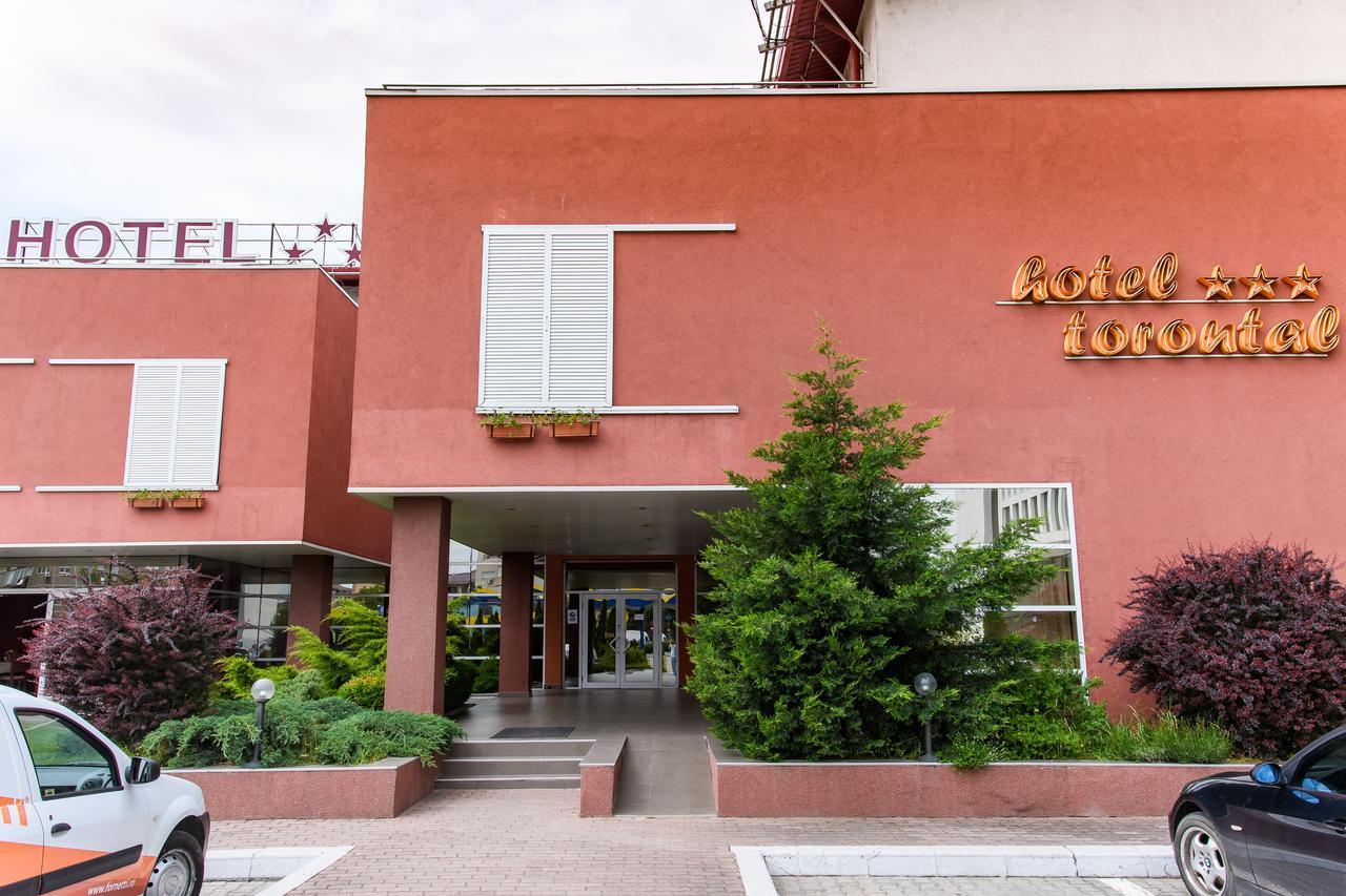 טימישוארה Hotel Torontal מראה חיצוני תמונה