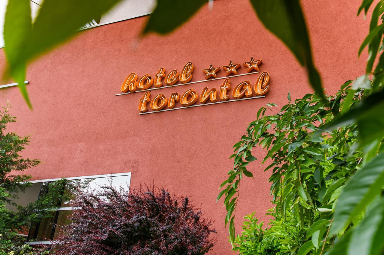 טימישוארה Hotel Torontal מראה חיצוני תמונה